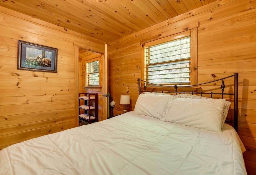 Hot Tub + Furnished Porch: Balsam Grove Cabin