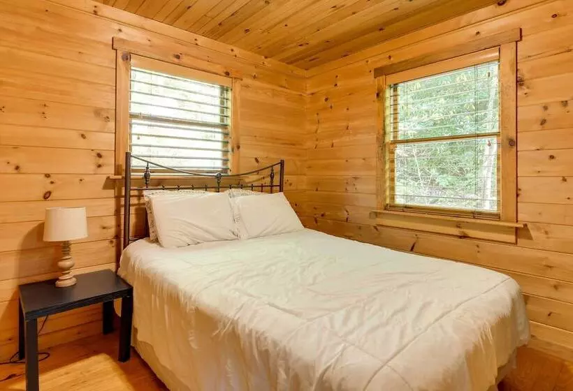 Hot Tub + Furnished Porch: Balsam Grove Cabin