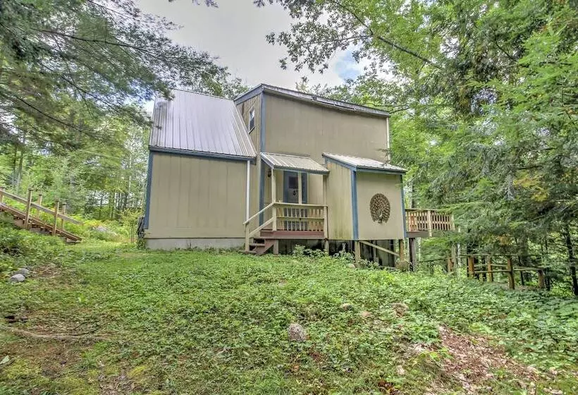 Rustic Intervale Hideaway W/ Deck & Wooded Views!