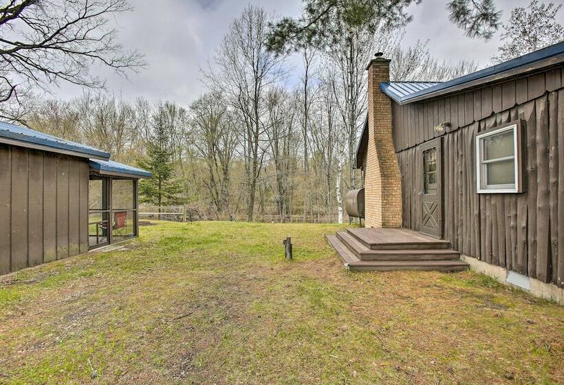 Rustic River View Cabin W/ Fire Pit, Games & Grill