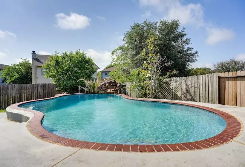San Antonio Home W/ Private Hot Tub + Pool!