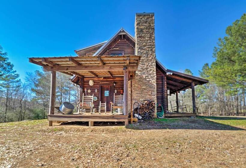 Cabin W/ Catch & Release Pond In Hueytown!