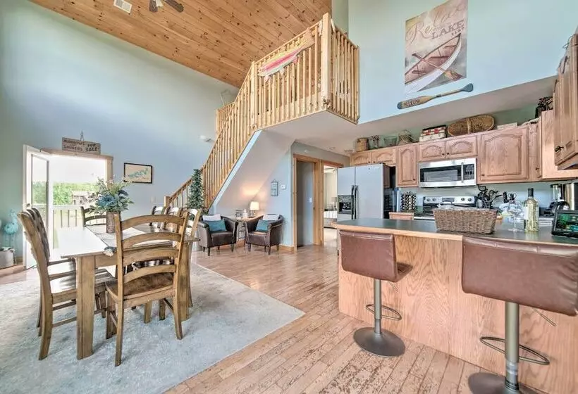 Sevierville Lake House W/ Deck & Foosball Table!