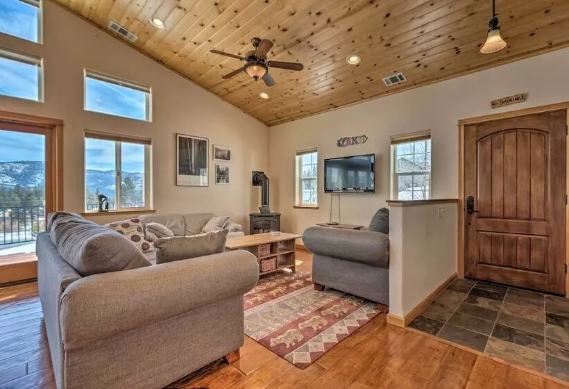 South Lake Tahoe Retreat W/ Mountain View Deck