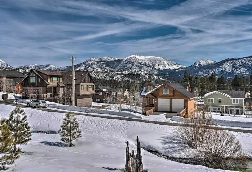 South Lake Tahoe Retreat W/ Mountain View Deck
