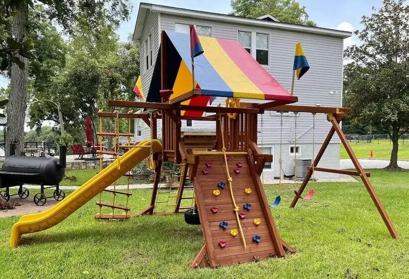 Spacious Lake Placid Retreat W/ Gorgeous Views!