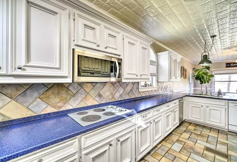 Spacious Lake Placid Retreat W/ Gorgeous Views!