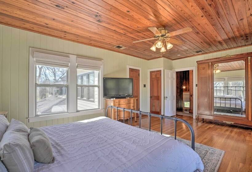 Spacious Lake Placid Retreat W/ Gorgeous Views!