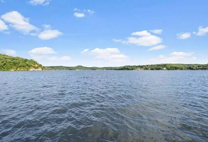 Private Dock: Spacious Lakefront Home In Stover
