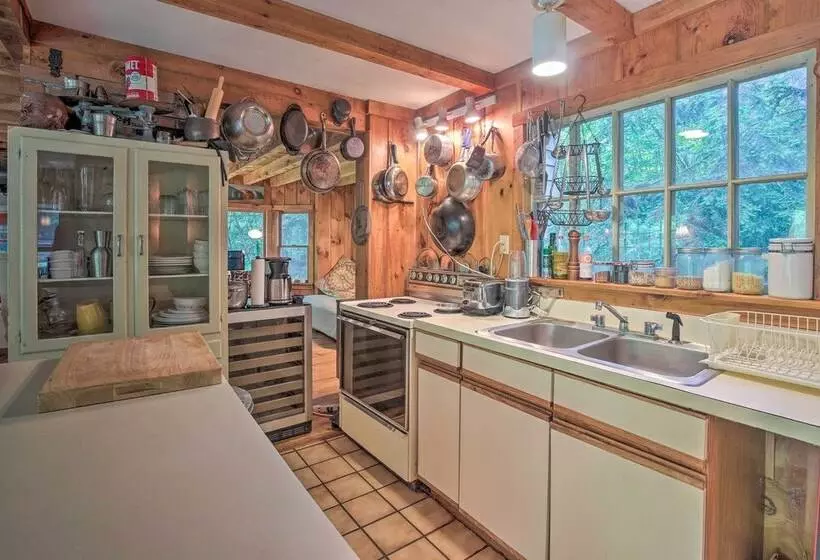 The Mill River Cabin W/ Fireplace & River View!