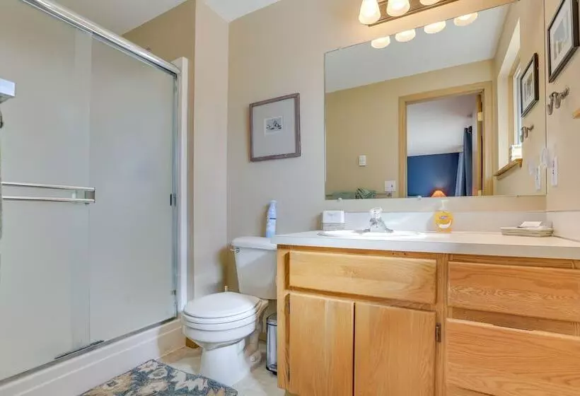 Pickleball Country Retreat In Bend!