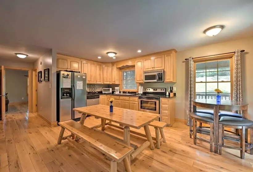 A Bit Of Heaven  Cabin < 13 Miles From Boone!