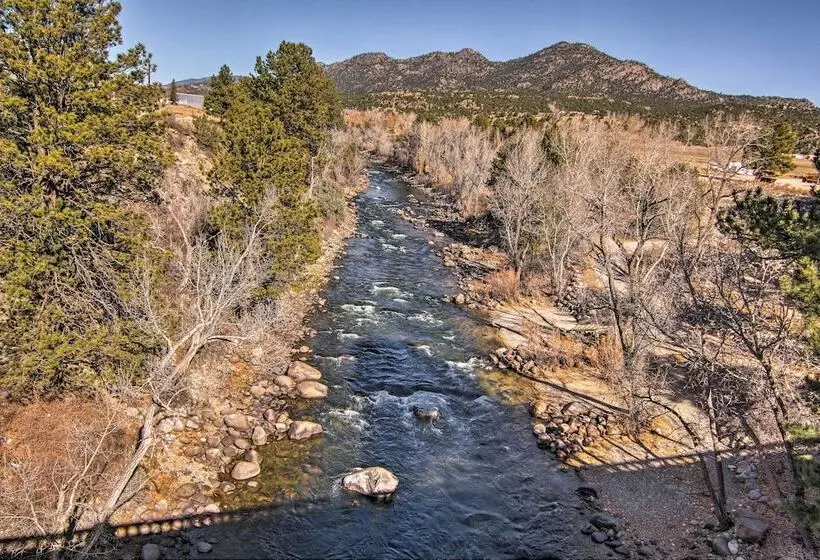 Autumnsong Fireside  Cabin Near Dtwn Buena Vista!
