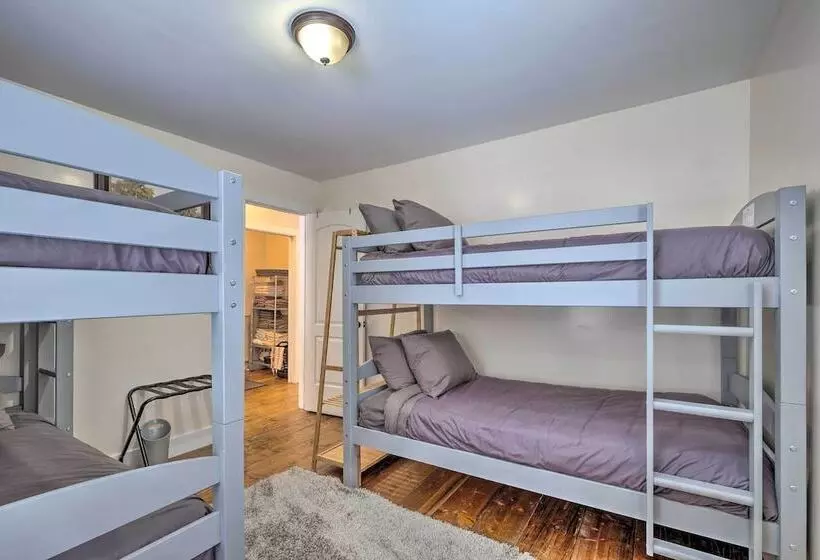 Warrensburg Home ~ 6 Mi To Lake George!