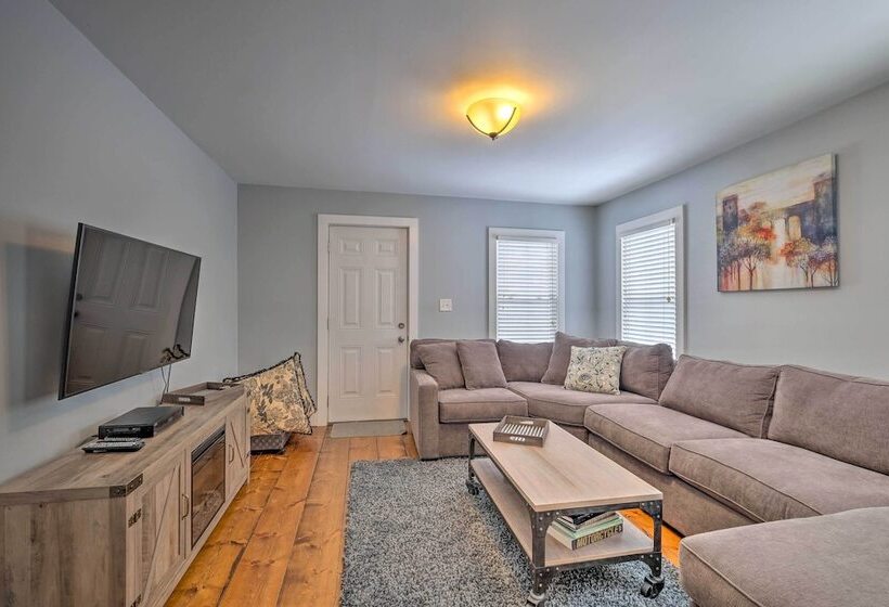 Warrensburg Home ~ 6 Mi To Lake George!