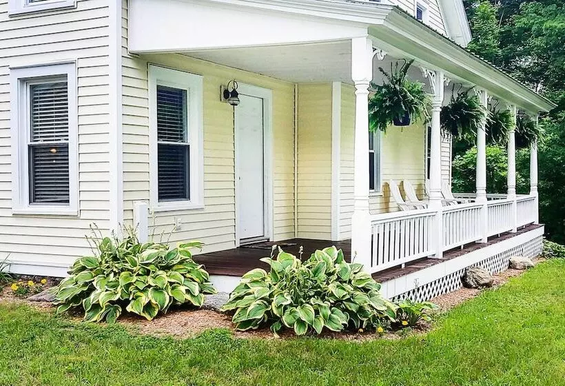 Warrensburg Home ~ 6 Mi To Lake George!