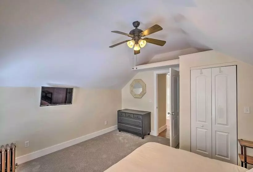 Warrensburg Home ~ 6 Mi To Lake George!