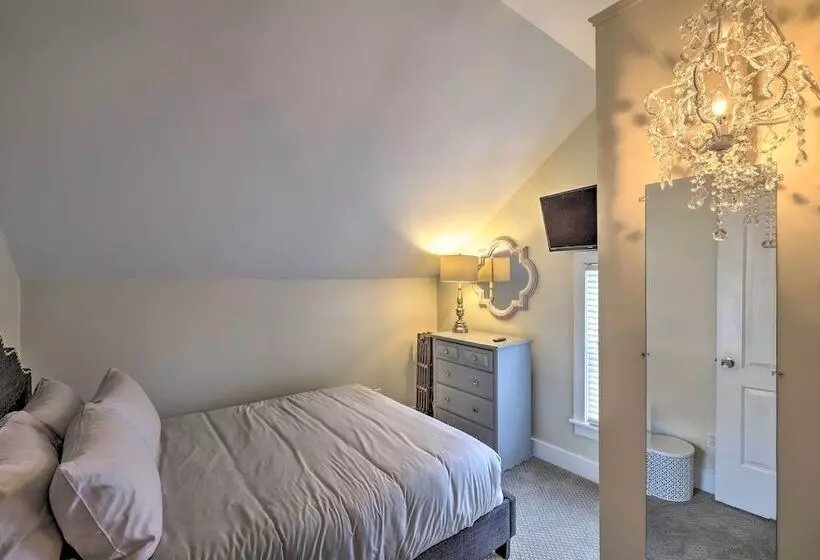 Warrensburg Home ~ 6 Mi To Lake George!