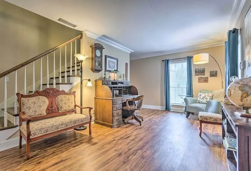 Bonifay Estate With Spring Fed Swimming Hole!