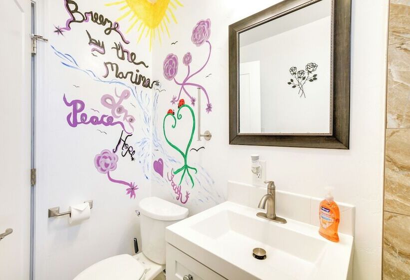 Breeze By The Marina Chula Vista Getaway!