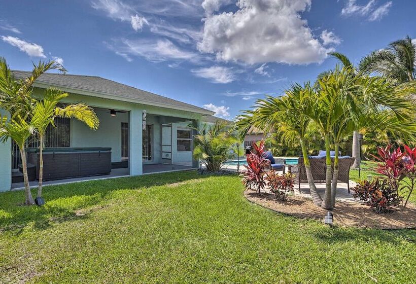 Port St Lucie Home W/ Hot Tub: 5 Mi To Pga Club!