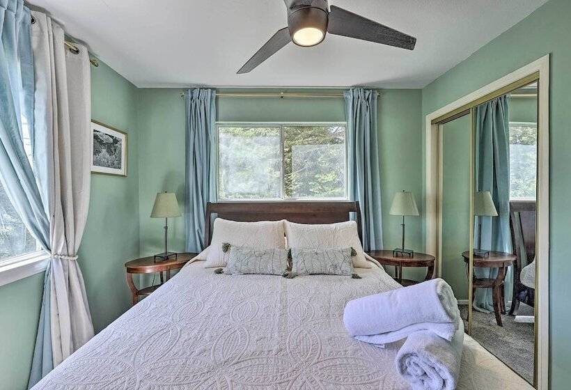 Calming Twin Peaks Family Retreat W/ Views!