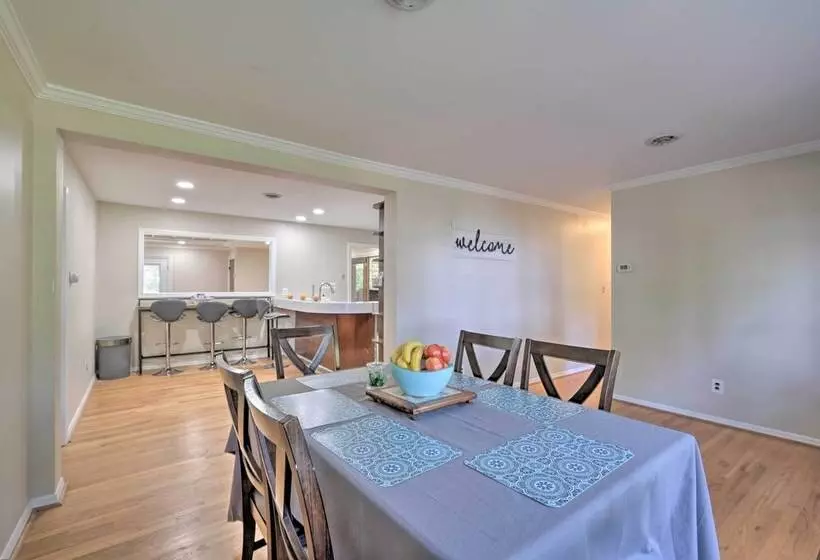 Coastal Edgewater Home W/ Private Hot Tub!