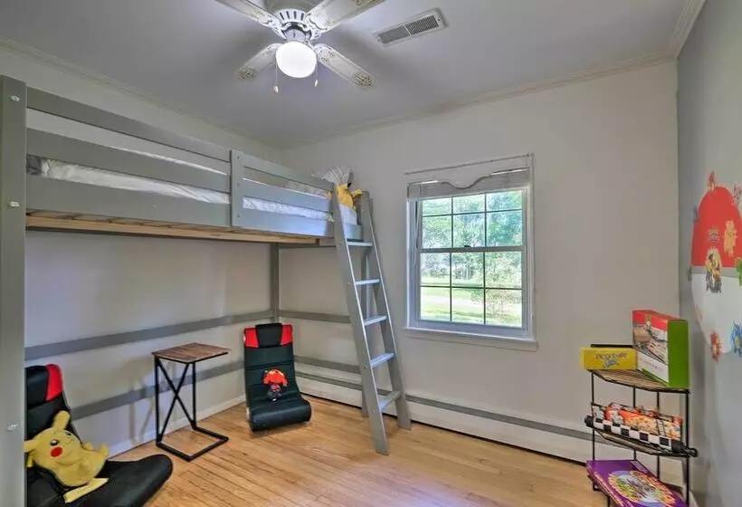 Coastal Edgewater Home W/ Private Hot Tub!