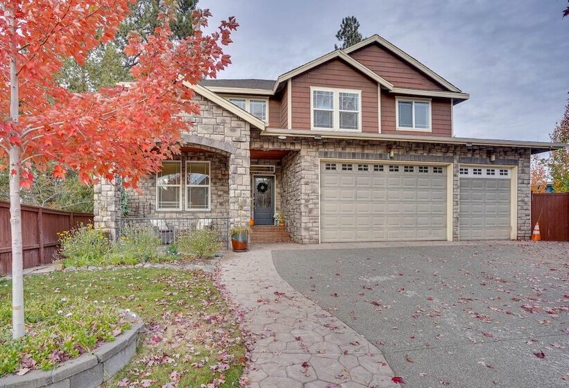 Cozy Bend Home Walk To Old Mill District!