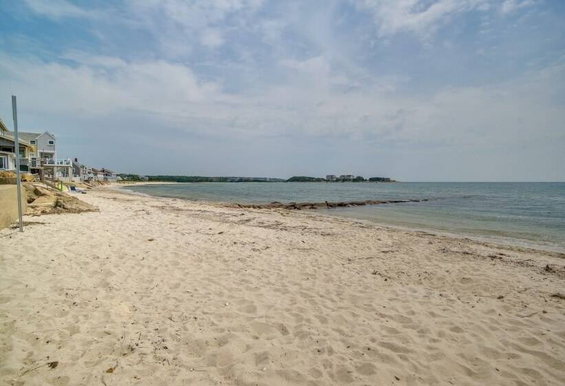 Ping Pong Table, Beach Access: North Falmouth Home