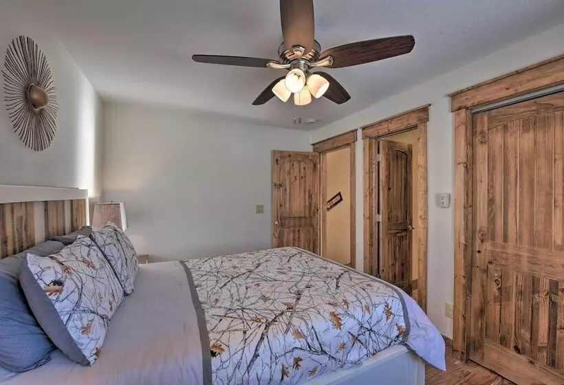 Fairplay Cabin W/ Pool Table, Deck & Mountain View