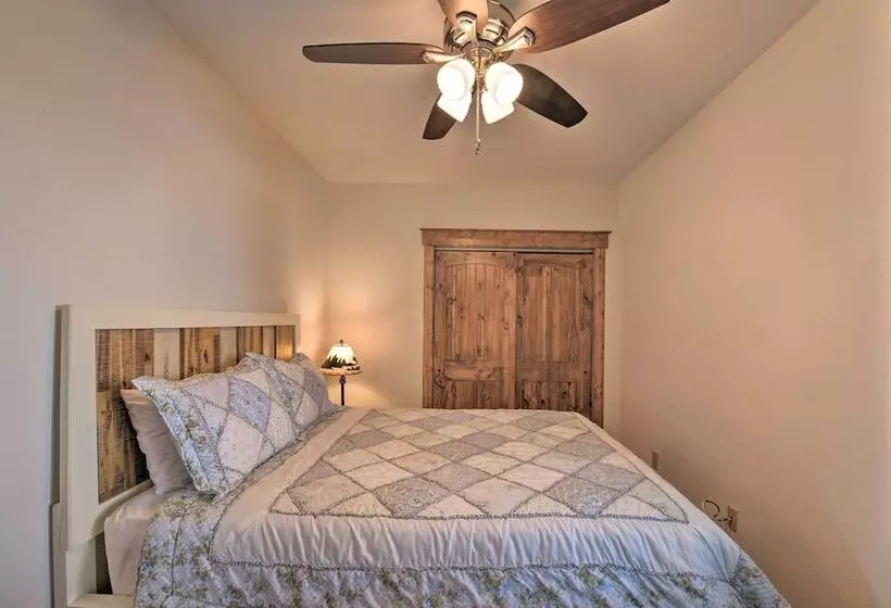 Fairplay Cabin W/ Pool Table, Deck & Mountain View