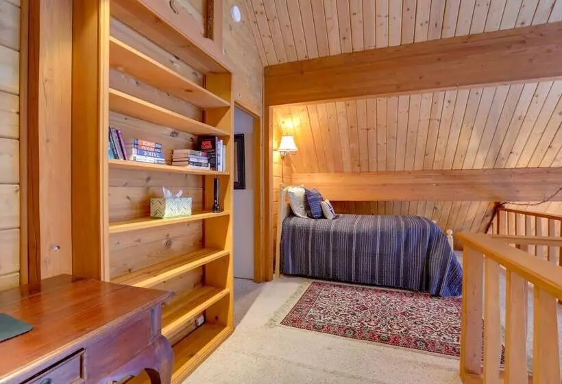 Idyllic Cabin W/ Shuttle: 2 Mi To Northstar Resort