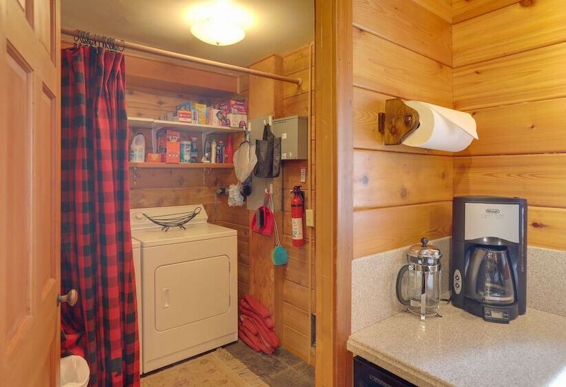 Idyllic Cabin W/ Shuttle: 2 Mi To Northstar Resort