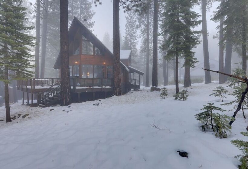 Idyllic Cabin W/ Shuttle: 2 Mi To Northstar Resort