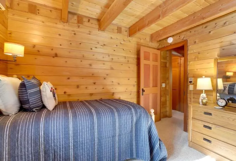 Idyllic Cabin W/ Shuttle: 2 Mi To Northstar Resort