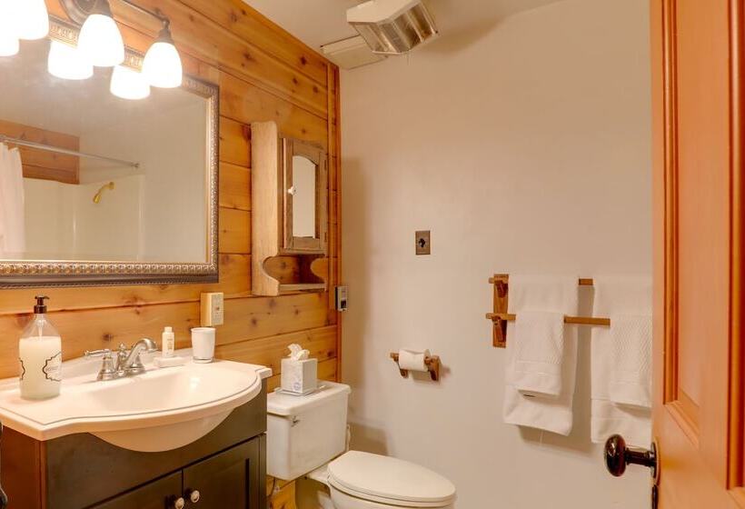 Idyllic Cabin W/ Shuttle: 2 Mi To Northstar Resort