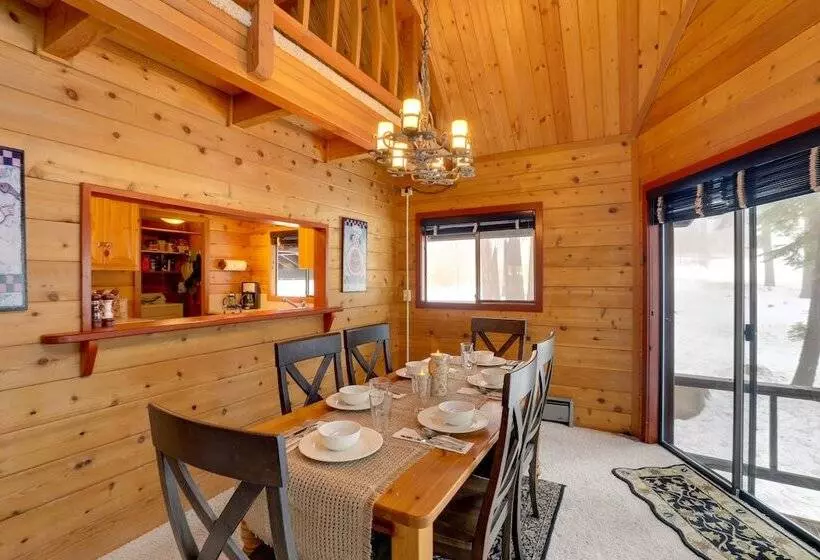Idyllic Cabin W/ Shuttle: 2 Mi To Northstar Resort
