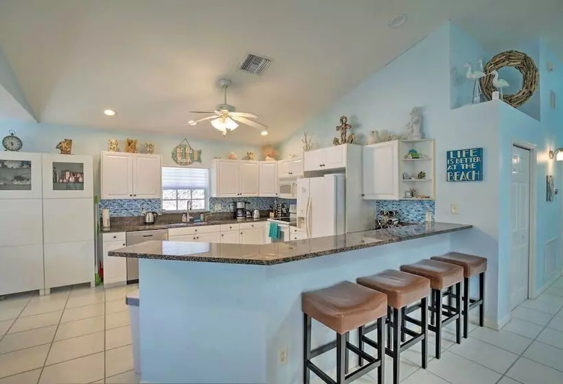 Indian Rocks Beach Oasis   2 Blocks To Beach!