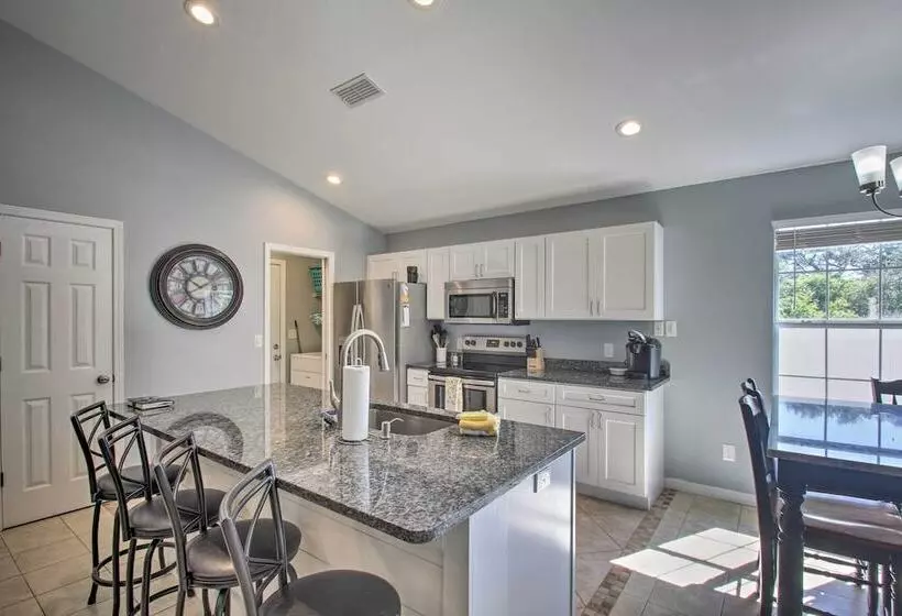 Lovely Florida Coastline Home By Perdido Key!