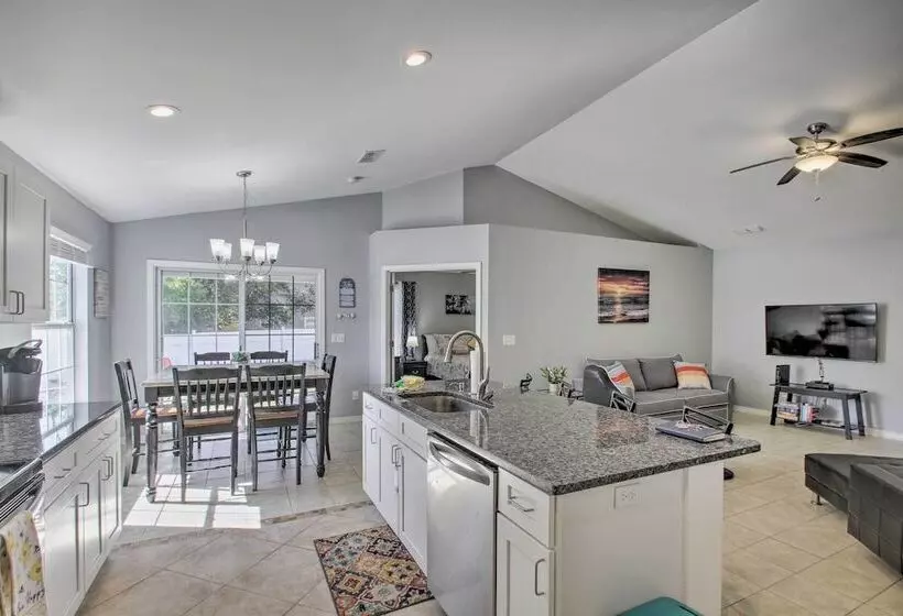 Lovely Florida Coastline Home By Perdido Key!