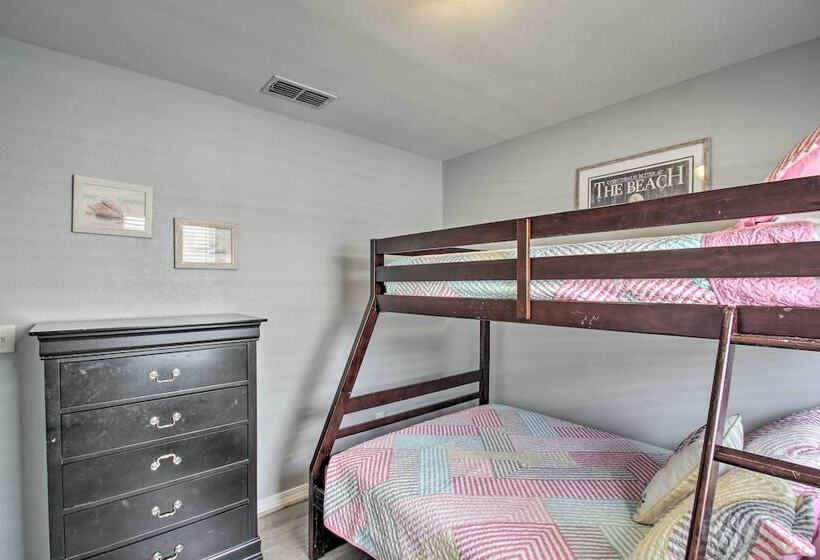 Lovely Florida Coastline Home By Perdido Key!