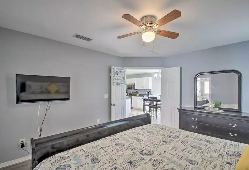 Lovely Florida Coastline Home By Perdido Key!