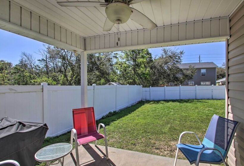 Lovely Florida Coastline Home By Perdido Key!
