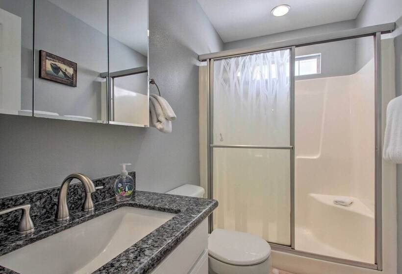 Lovely Florida Coastline Home By Perdido Key!