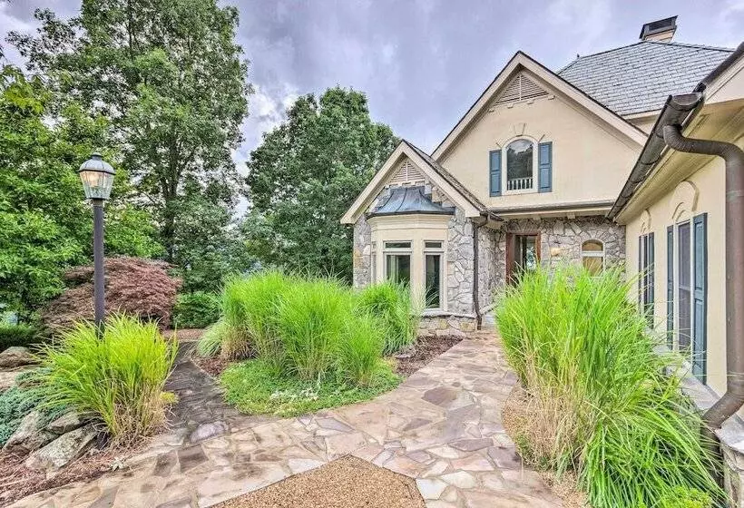 Elk Mountain Sanctuary W/ Views: 6 Mi To Asheville