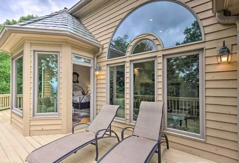 Elk Mountain Sanctuary W/ Views: 6 Mi To Asheville