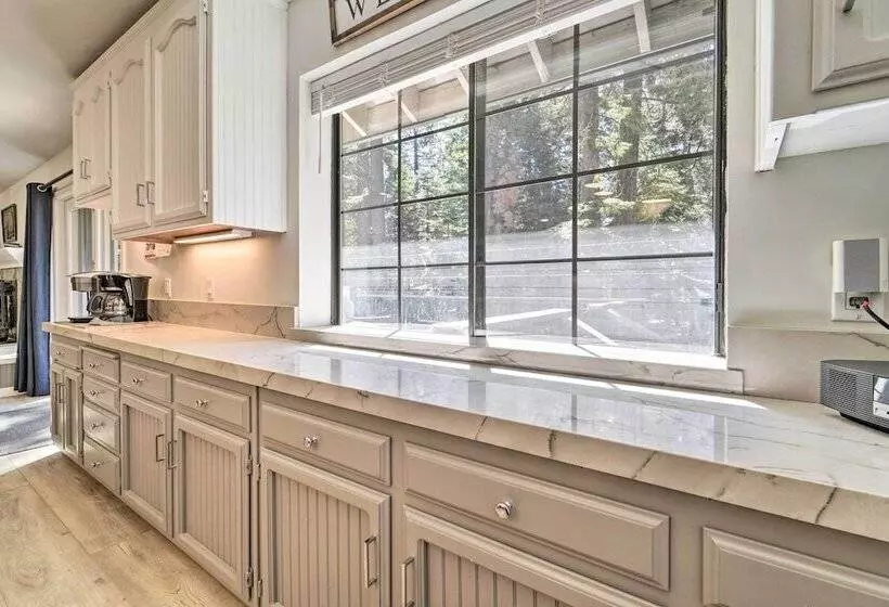 Tahoe City Home W/ Hot Tub: Ski, Hike, & Relax!