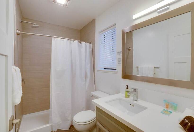 Tahoe City Home W/ Hot Tub: Ski, Hike, & Relax!