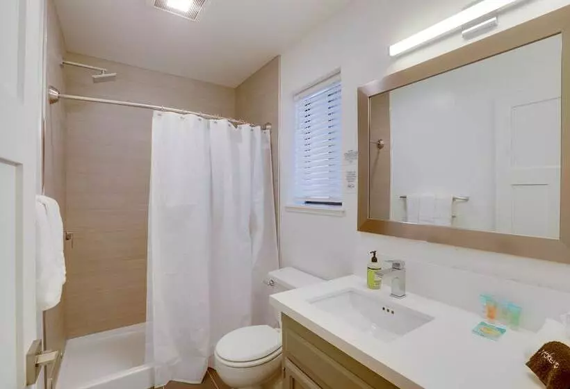 Tahoe City Home W/ Hot Tub: Ski, Hike, & Relax!